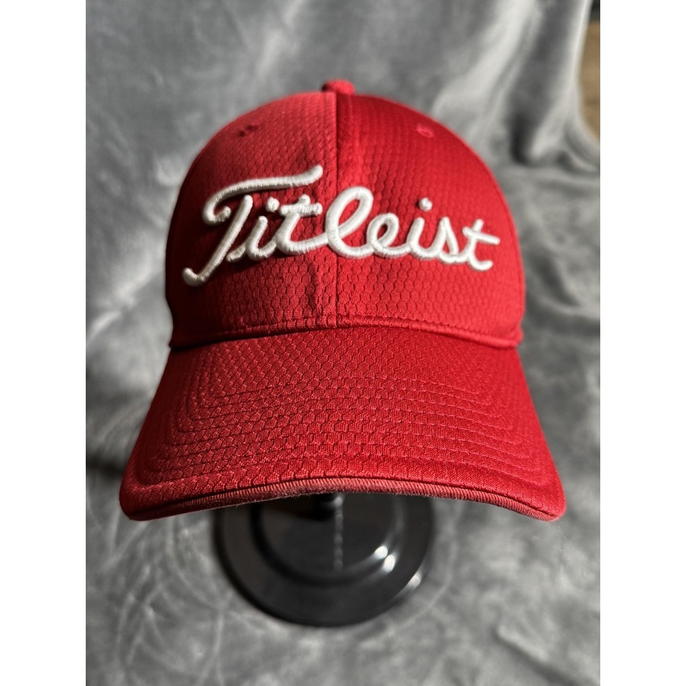 Titleist Hat Cap Strap Back Mens One‎ Size Red Golf Pro V1 FJ Mesh Adjustable